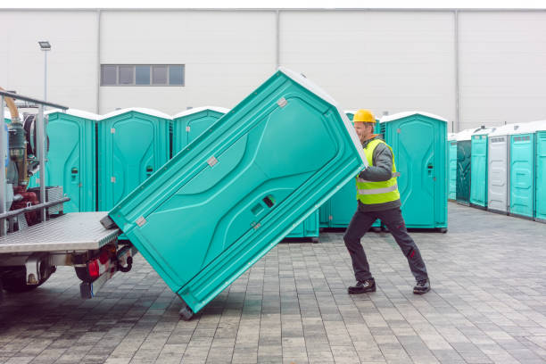 Restroom trailer service example